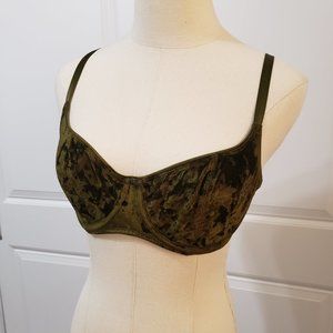 Vintage Victoria’s Secret Olive Green Velvet Demi Underwire Bra Dream Angels 36c
